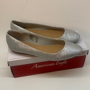 American Eagle Women’s Outfitters Silver Glitter Flats Shoe Size 7
